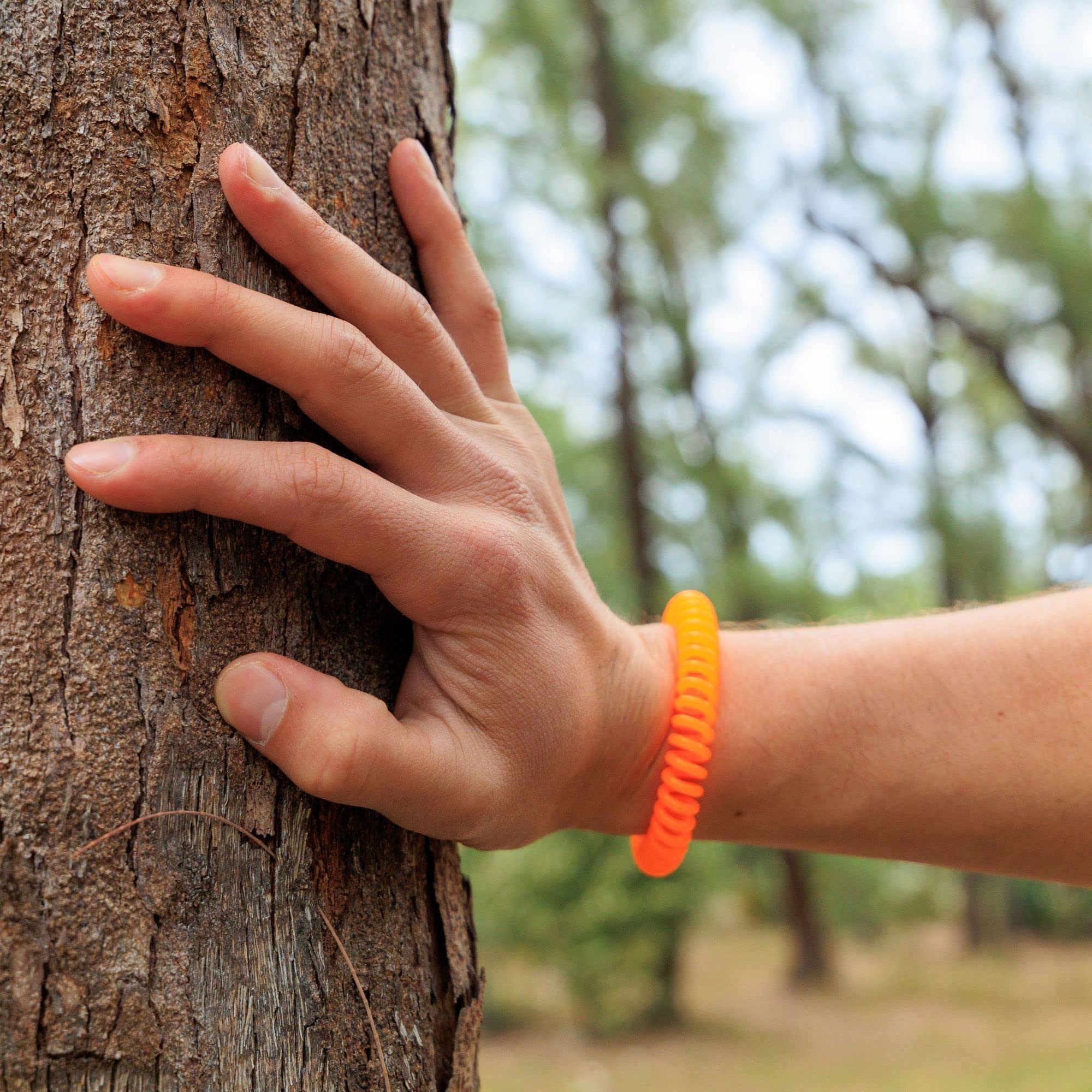 Mosquitoguard natural-ingredients bracelets use plant-based scents for lightweight protection.