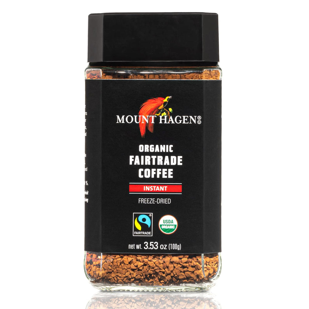 Mount Hagen instant coffee dissolving in cold water for quick iced coffee.