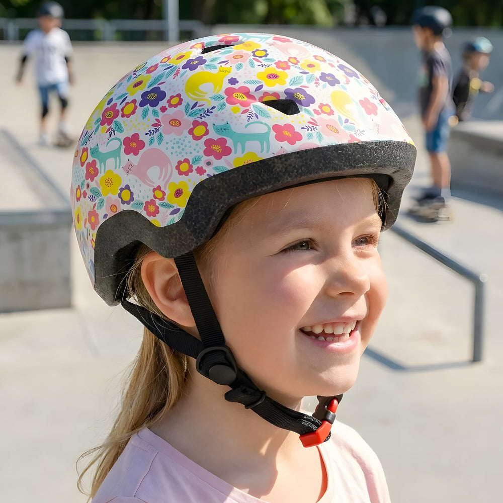 Mountalk Flower Kitten helmet, packaging and sizes suitable from infant to child