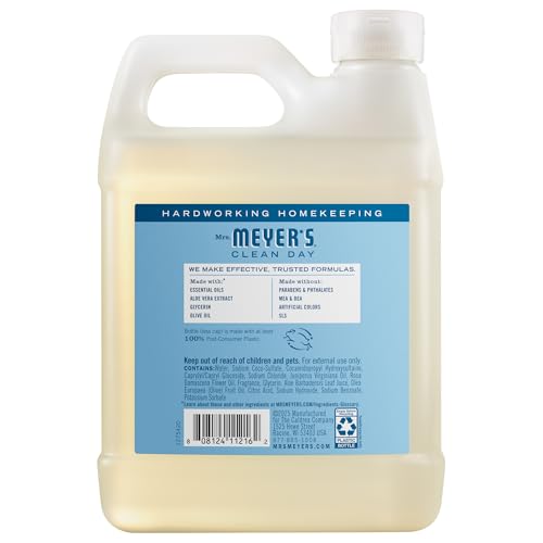 Mrs. Meyer’s Rain Water refill label shows cruelty-free garden notes