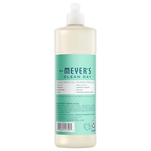 Lush mint scented dish soap lather from Mrs. Meyer's cleans residue