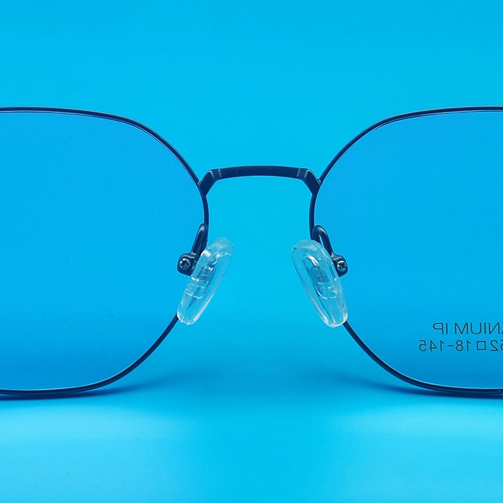 Mr.ZzjOOj nose pads feature backbone support for frame alignment.