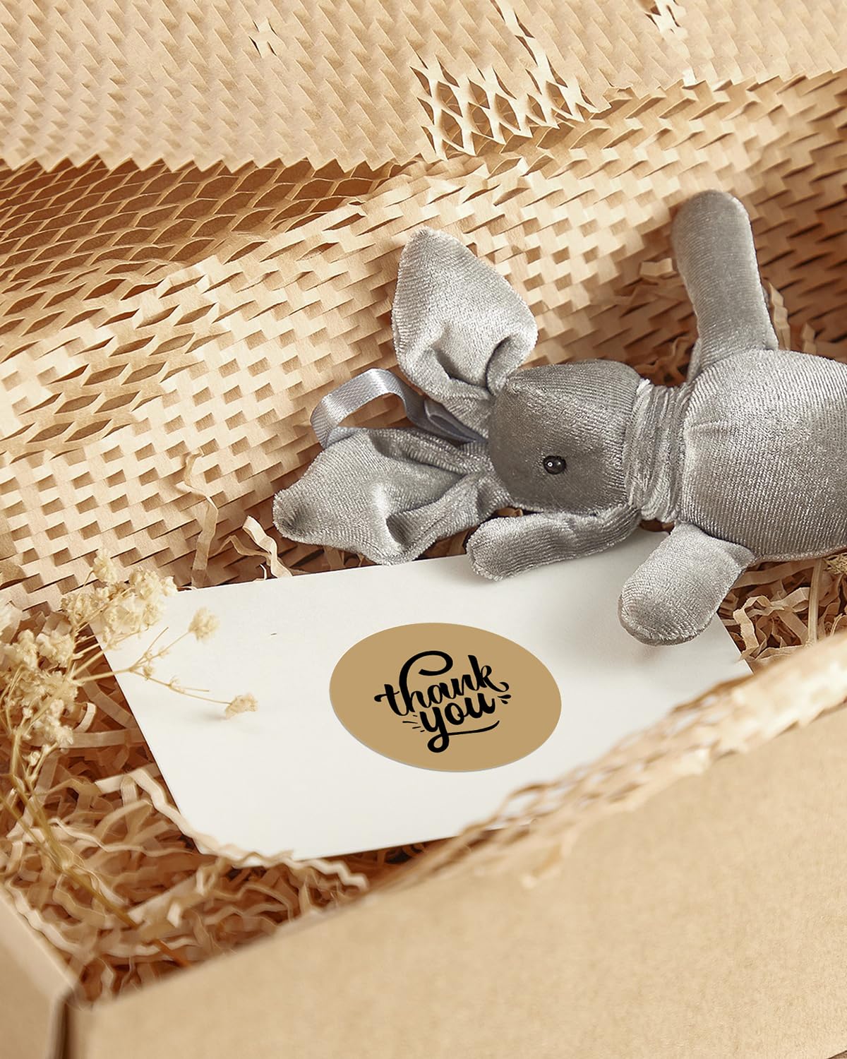 MUNBYN label close-up displaying crisp printing on white surface