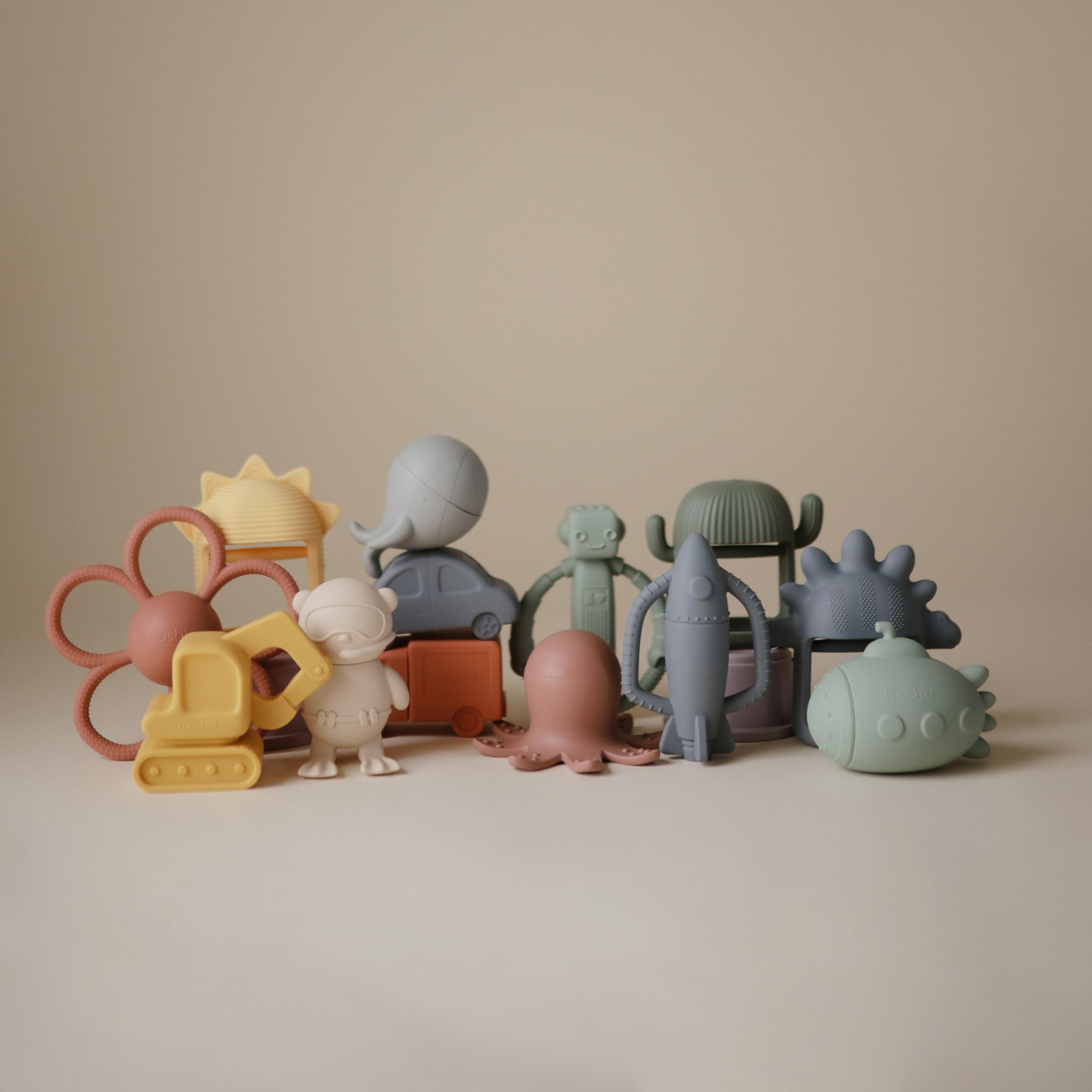 Dusty Rose color adds a gentle aesthetic to daily teething routines.
