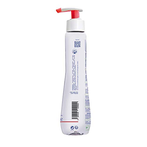 Mustela No-Rinse Cleansing Water pump dispenser shows easy, quick use.