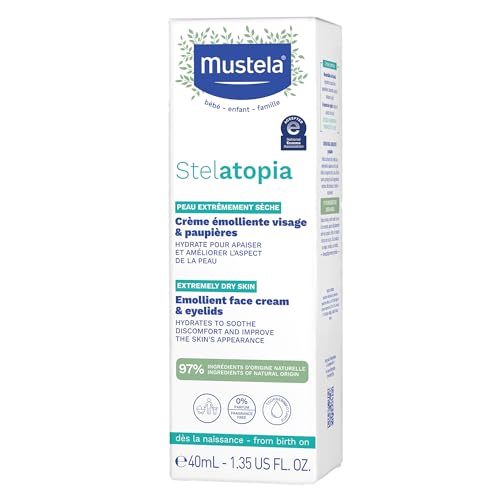 Mustela Stelatopia texture close-up shows rich non-greasy finish
