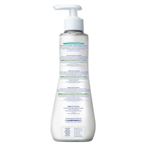 Mustela Stelatopia+ creamy texture close-up highlighting quick absorption.
