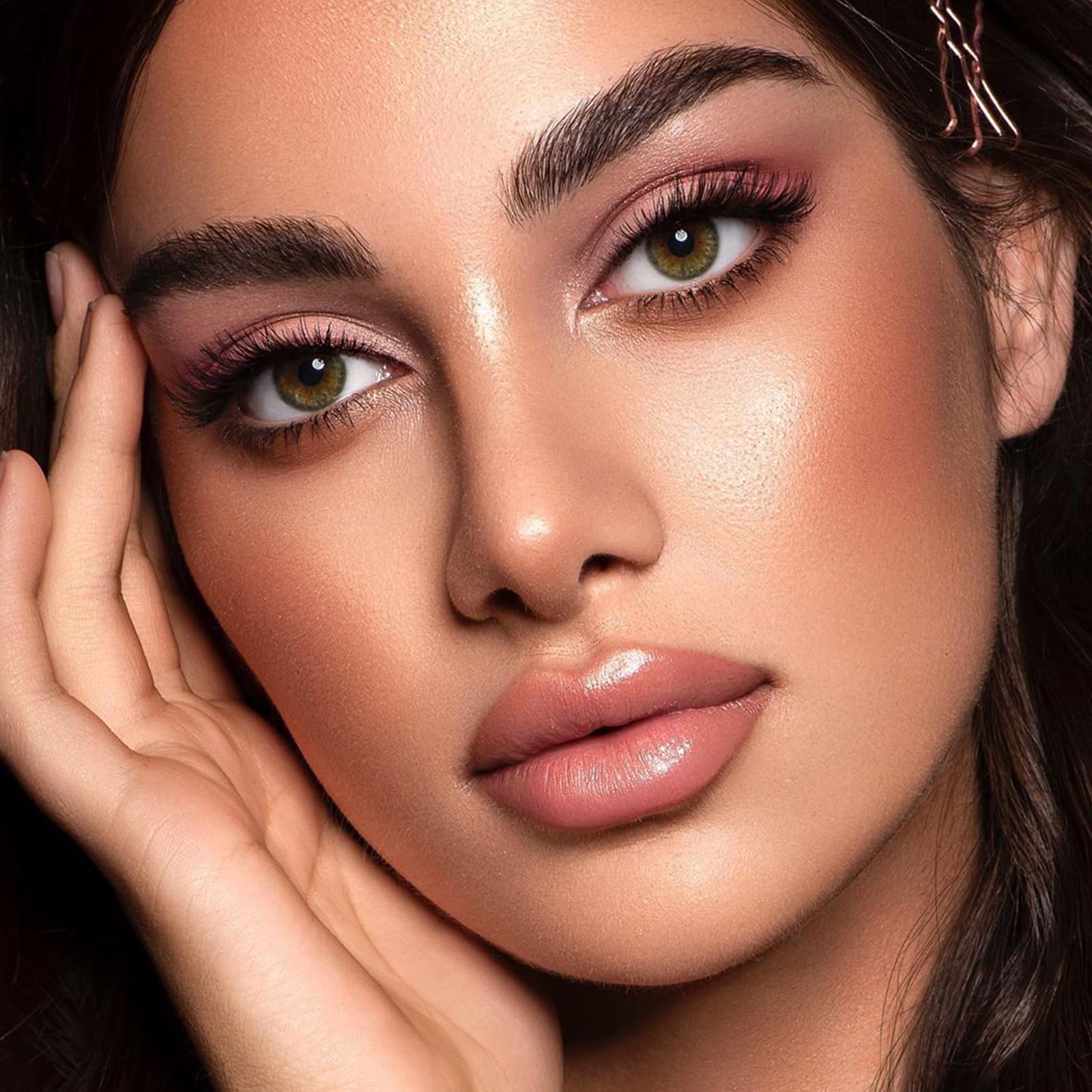 MYSTER ROSEY Nudes Mini Palette velvet texture for seamless blending