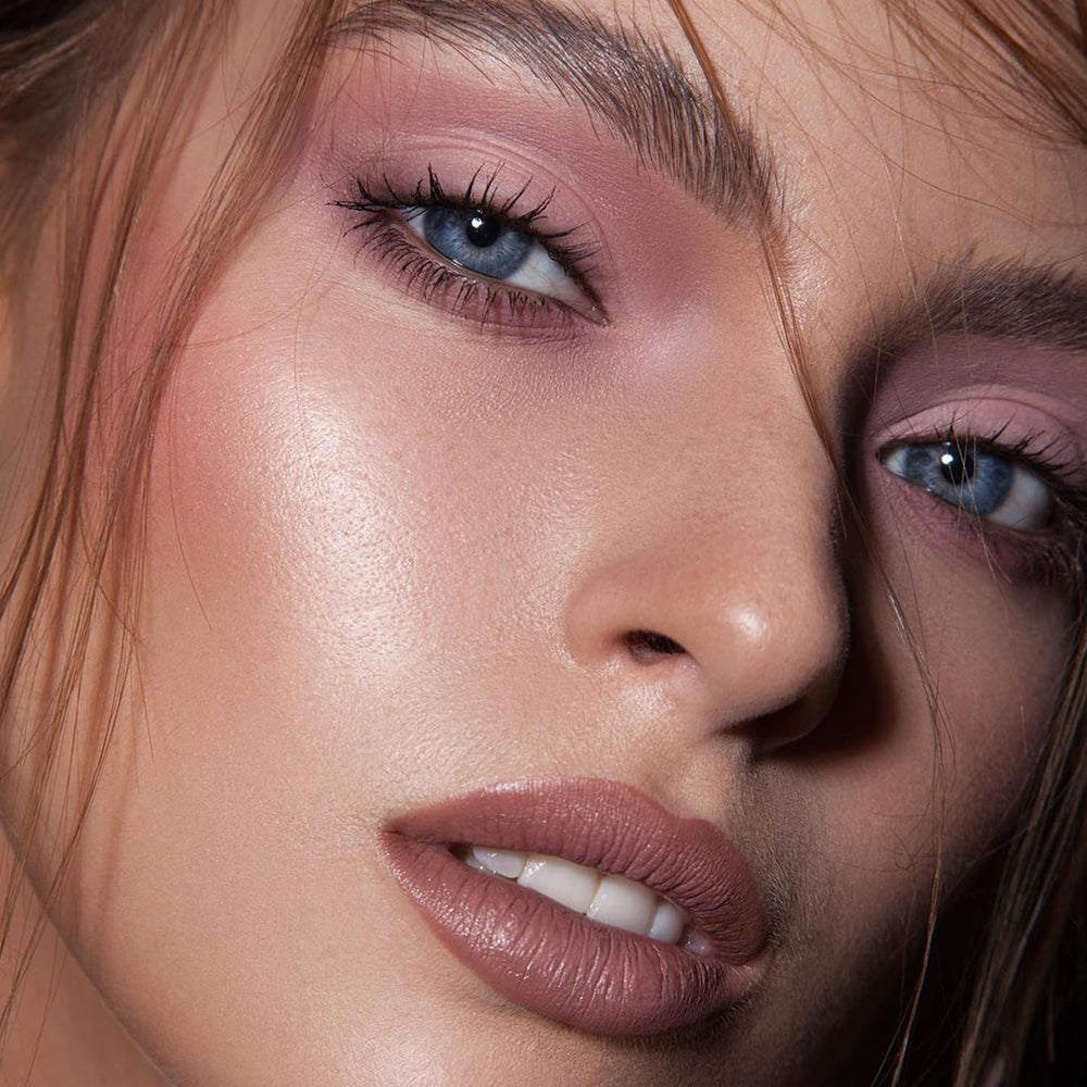 Velvety matte texture glides for precise, crease-free application.
