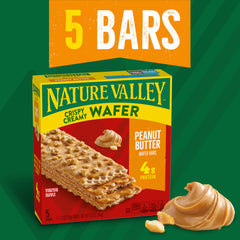 Snack time moment with Nature Valley on a hiking trail