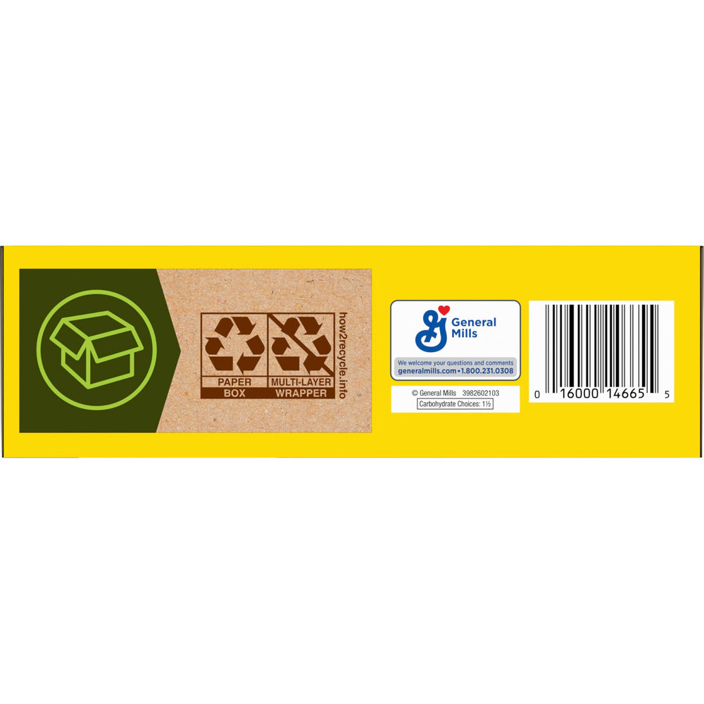 Office desk side snack: Nature Valley dark chocolate peanut almond bars.