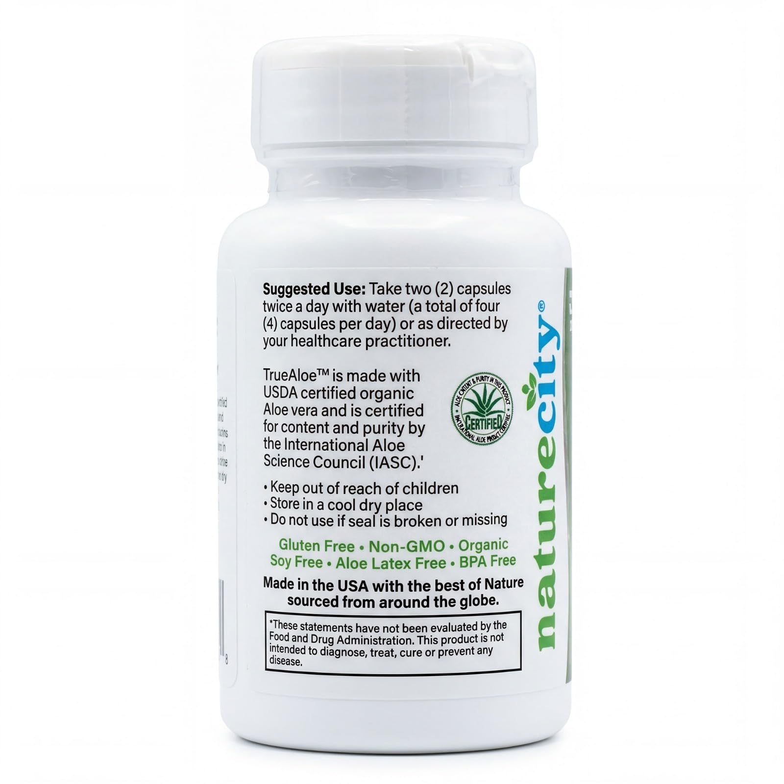 NatureCity TrueAloe holding capsules demonstrates easy-to-swallow daily support.