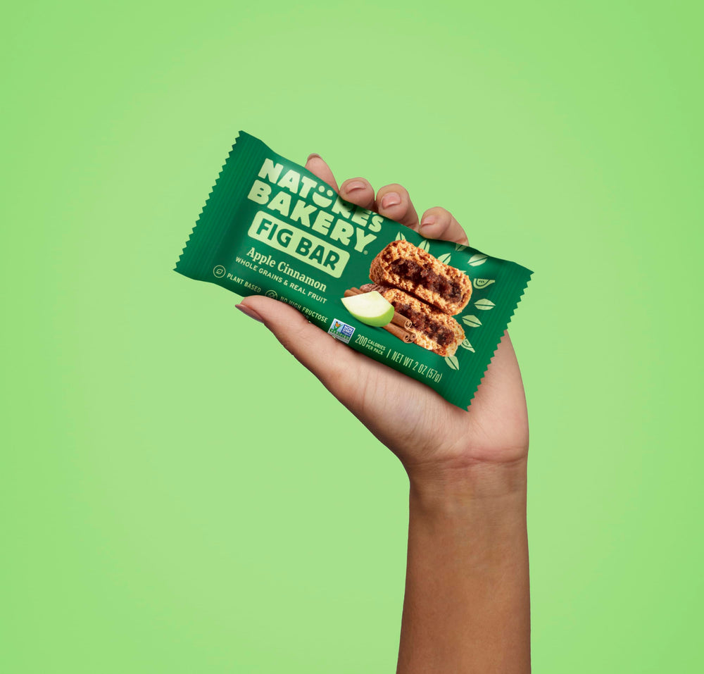 Nature's Bakery Apple Cinnamon Fig Bars in a lunchbox for school snacks