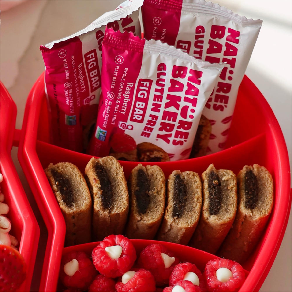 Nature's Bakery packaging shows 6 twin-packs for easy sharing.
