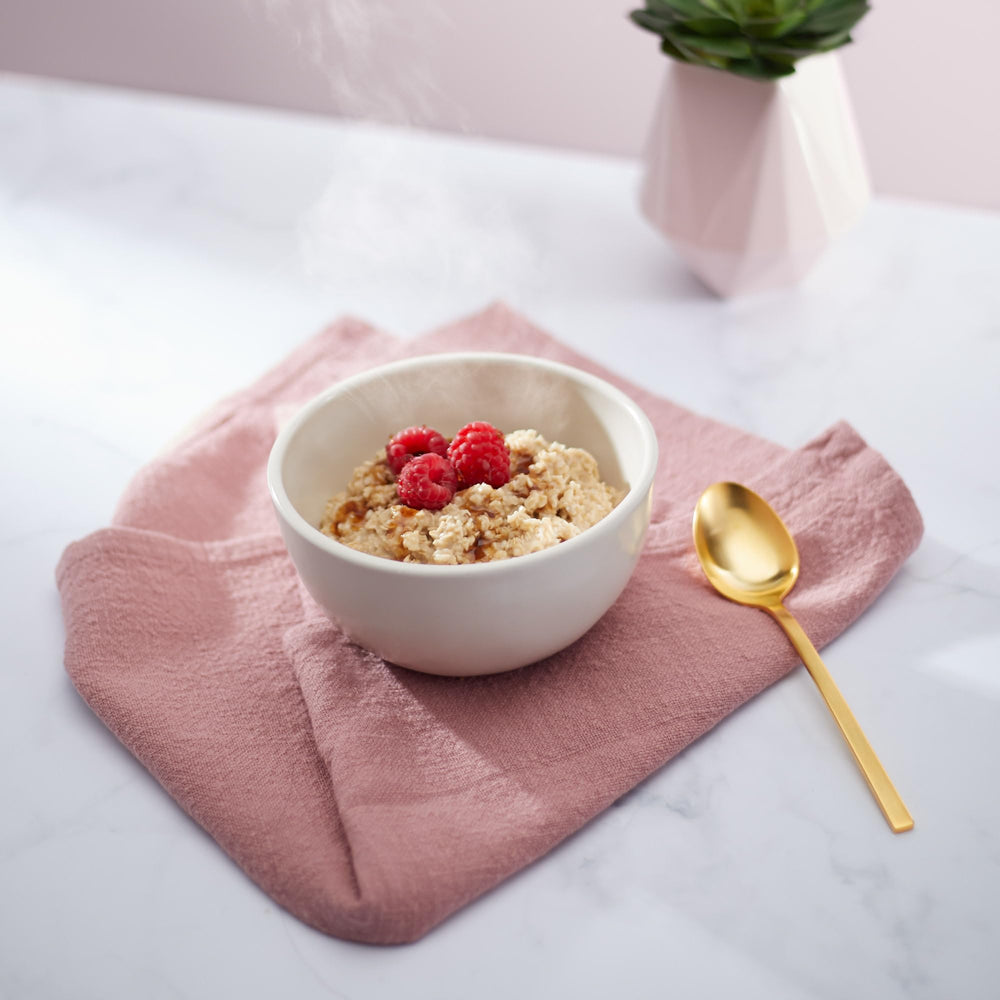 Nature's Path overnight oats idea on the back of the pack boosts convenience.