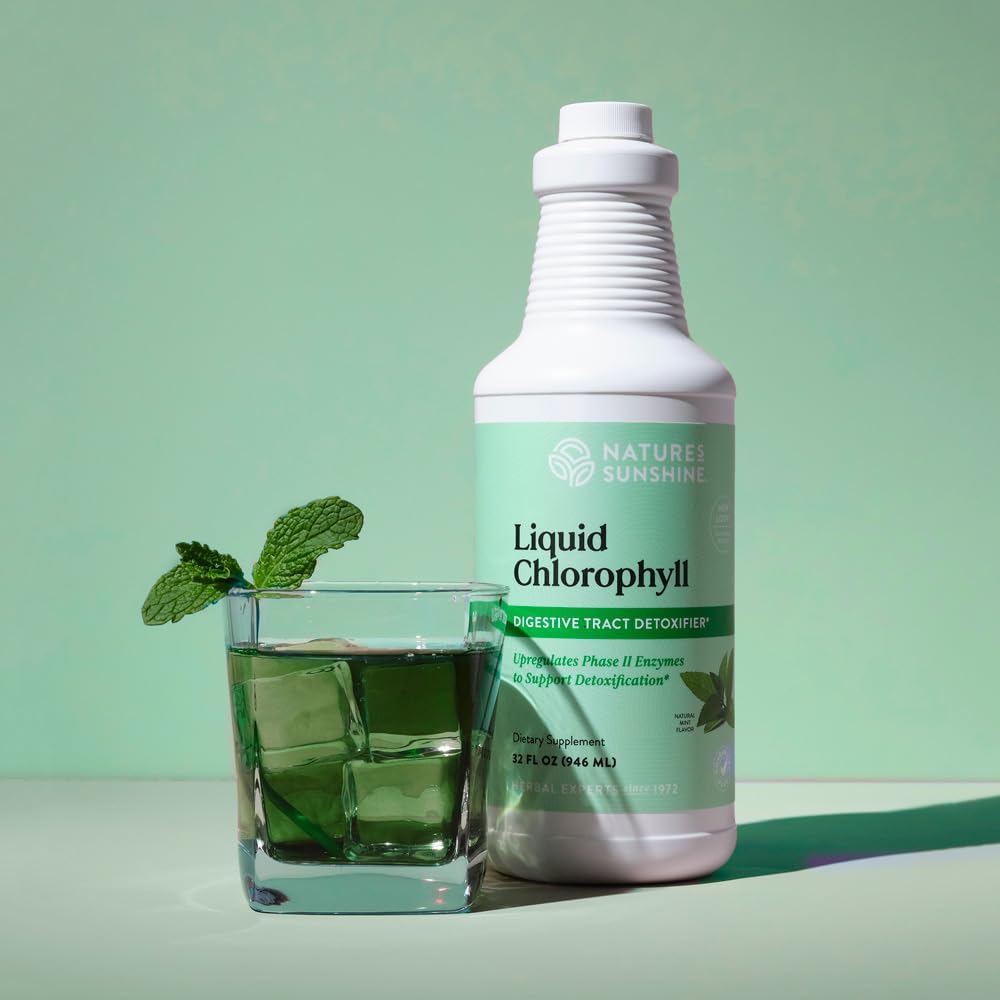Nature's Sunshine Liquid Chlorophyll Extra Strength dropper close-up emphasizes energy and flavor