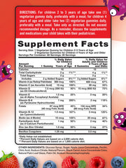 Nature's Truth Kids Multivitamin Gummies Berry Punch closeup, chewable daily snack.