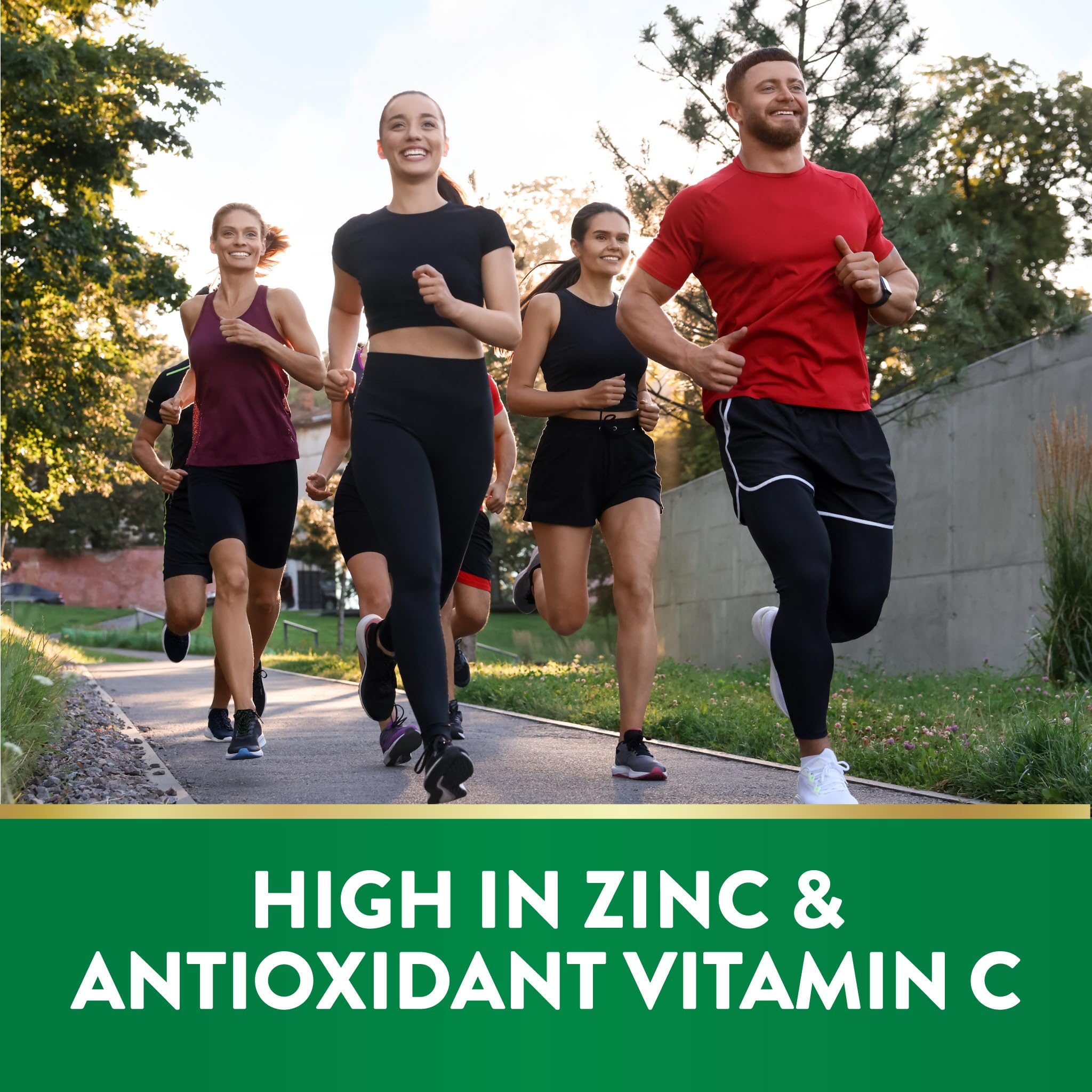 Nature's Truth zinc 50mg softgels pour demonstrates easy ingestion