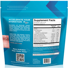 NatureWorks HydroMATE peach tea stirred in mug for easy mixing.