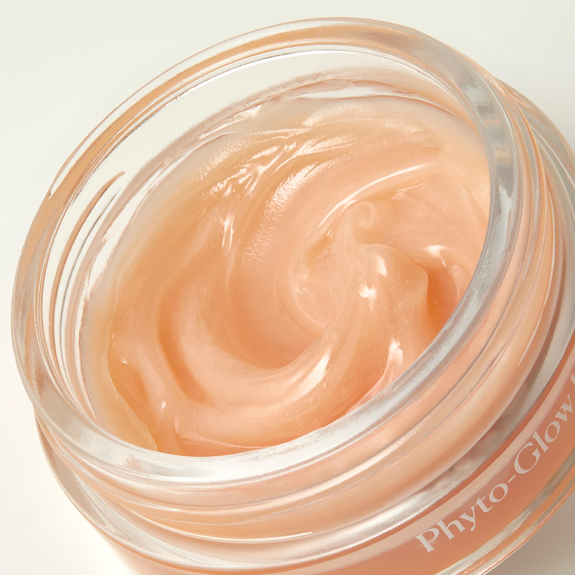 Naturium Phyto-Glow Lip Mask featuring jojoba oil for moisture retention