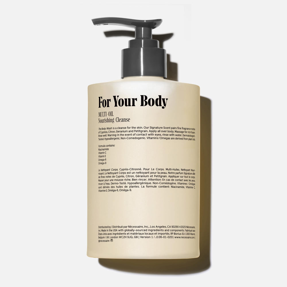 Nécessaire Cypress-Citrus bottle pour shown for easy cleansing.