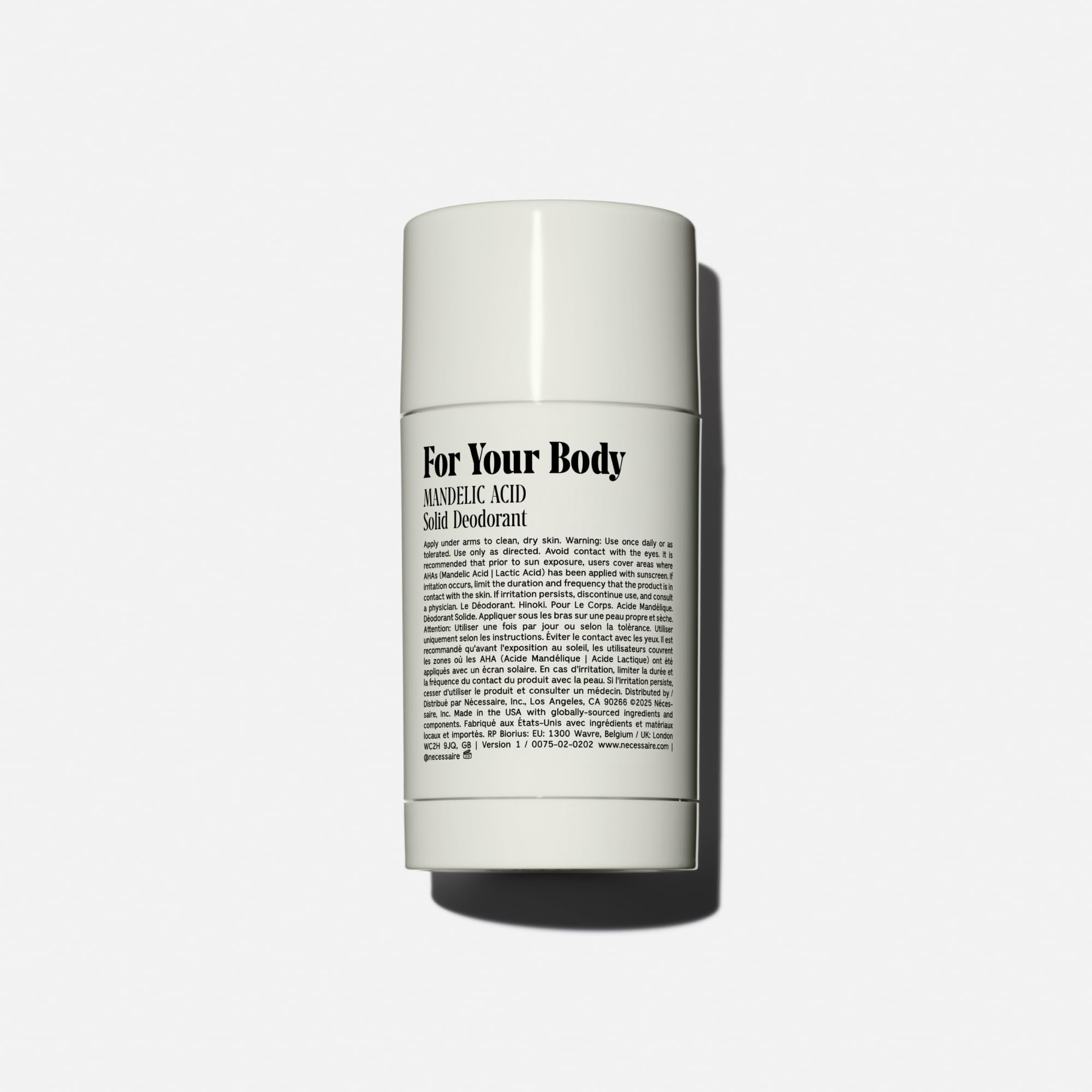 Nécessaire Hinoki deodorant application demonstrating daily usage