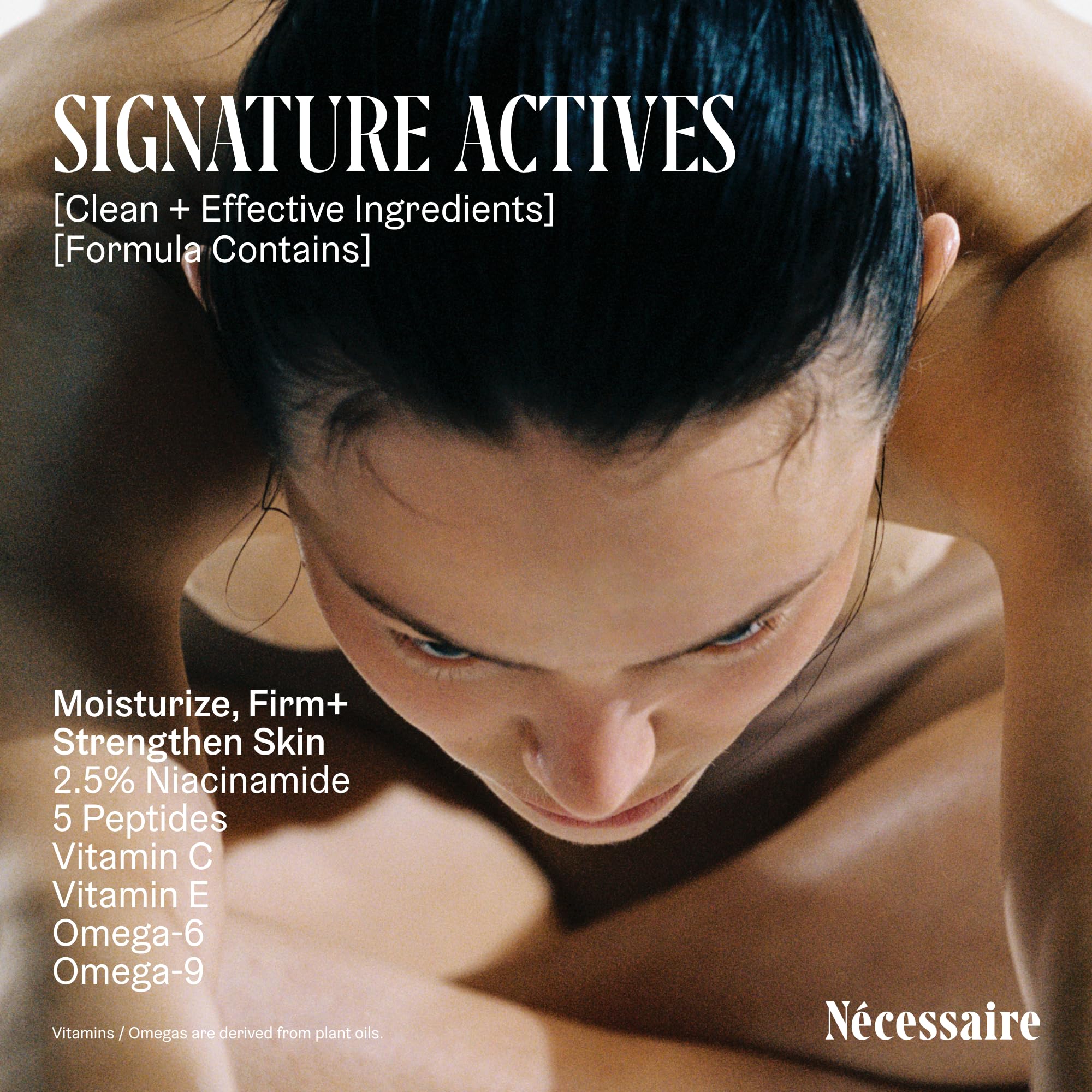 Plant oils and vitamins C + E in Nécessaire Hinoki lotion.