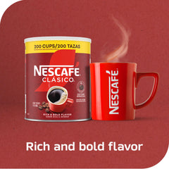 NESCAFÉ CLÁSICO Dark Roast pour reveals bold aroma for fast coffee