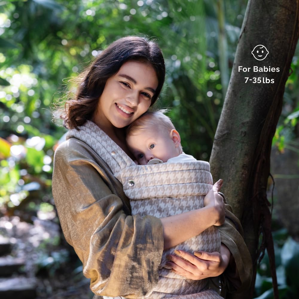 Nest Blanche ergonomic carrier adjustable fit for growing parents