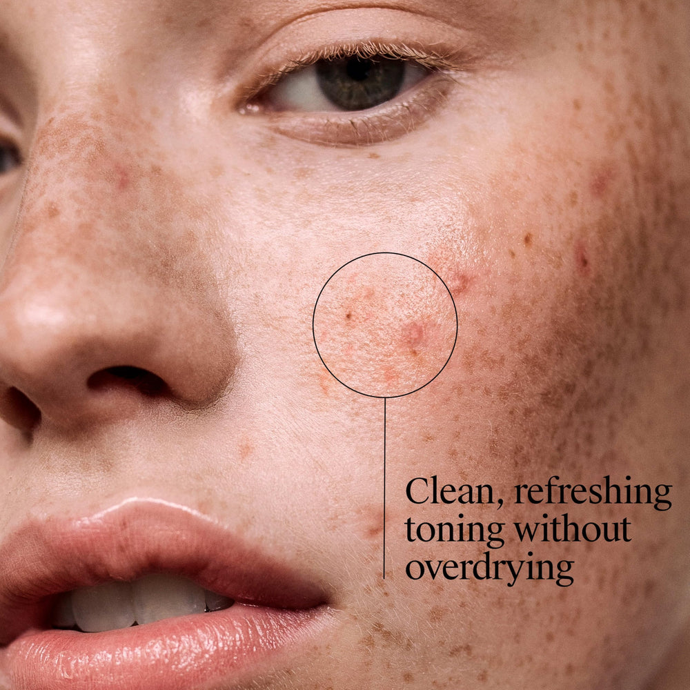 Neutrogena Acne Stress Control toner 2 percent salicylic acid close up.