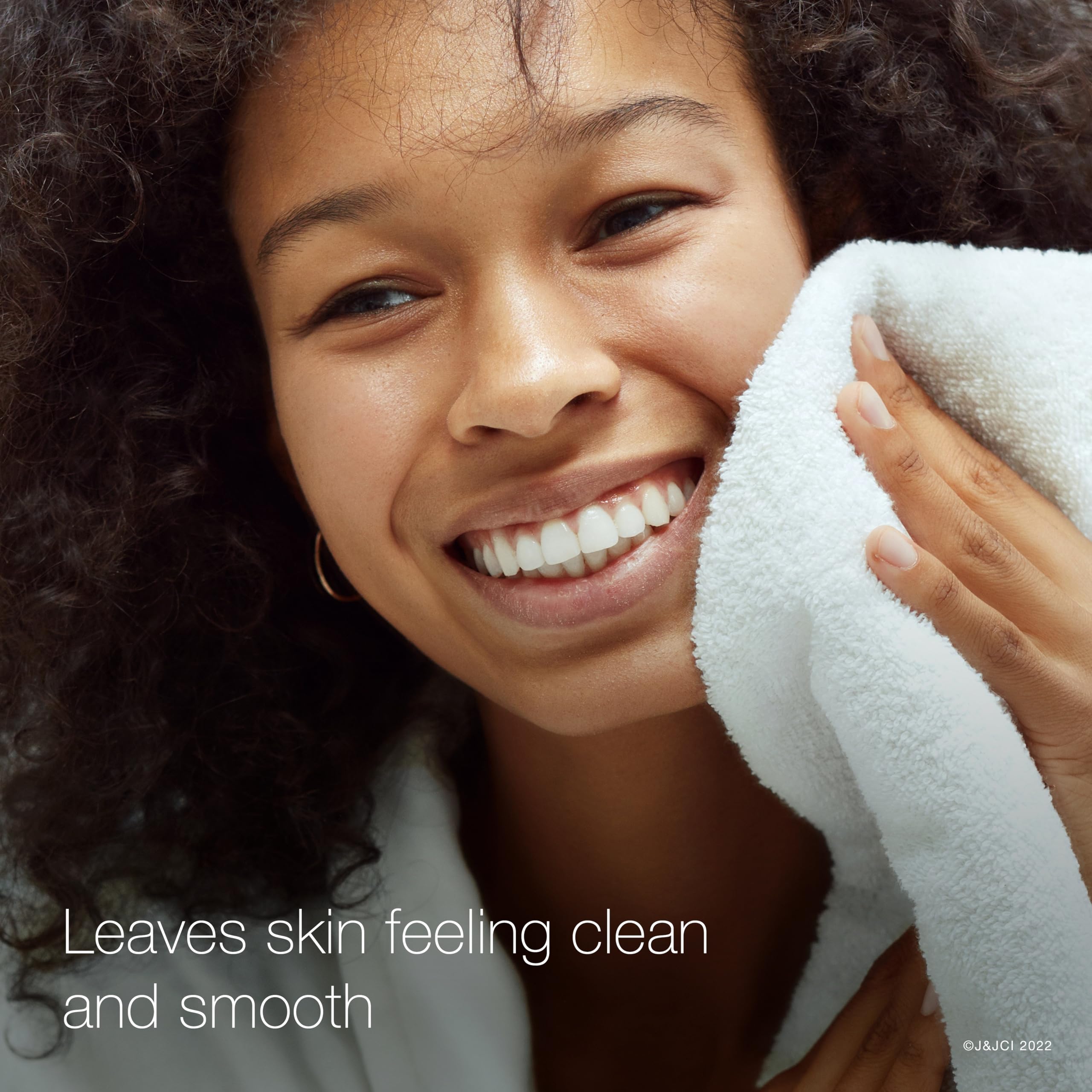 Neutrogena Clear Pore cooling mask delivering refreshing sensation.