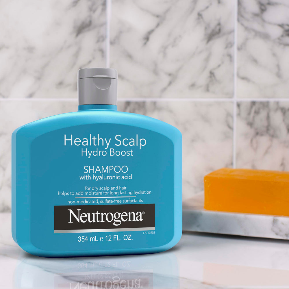 Neutrogena Hydro Boost Conditioner label closeup detailing care