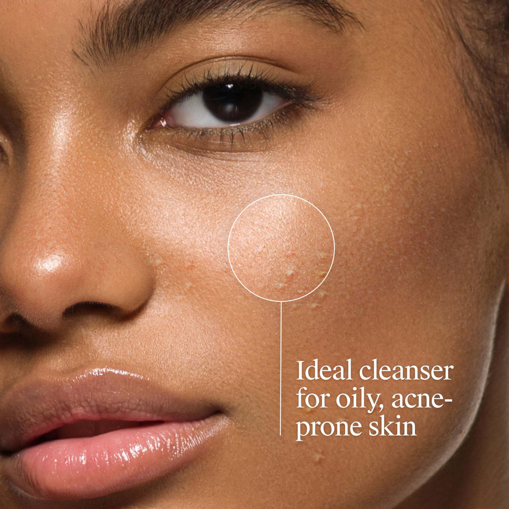 Neutrogena Oil-Free Acne Wash ingredients label emphasizes the salicylic acid content.
