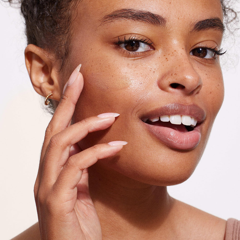 Fragrance-free Neutrogena Purescreen+ with vitamin E for nourishing feel.