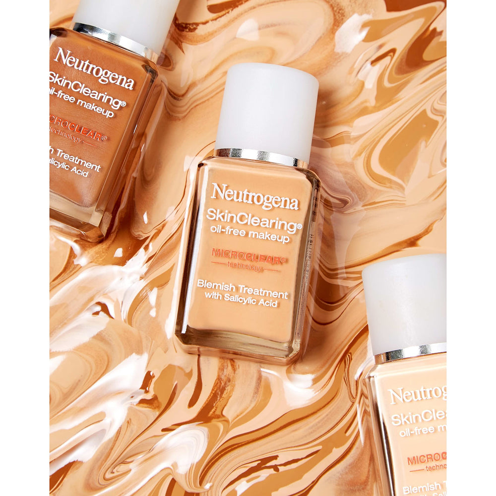 Neutrogena SkinClearing foundation on hands demonstrates easy natural coverage