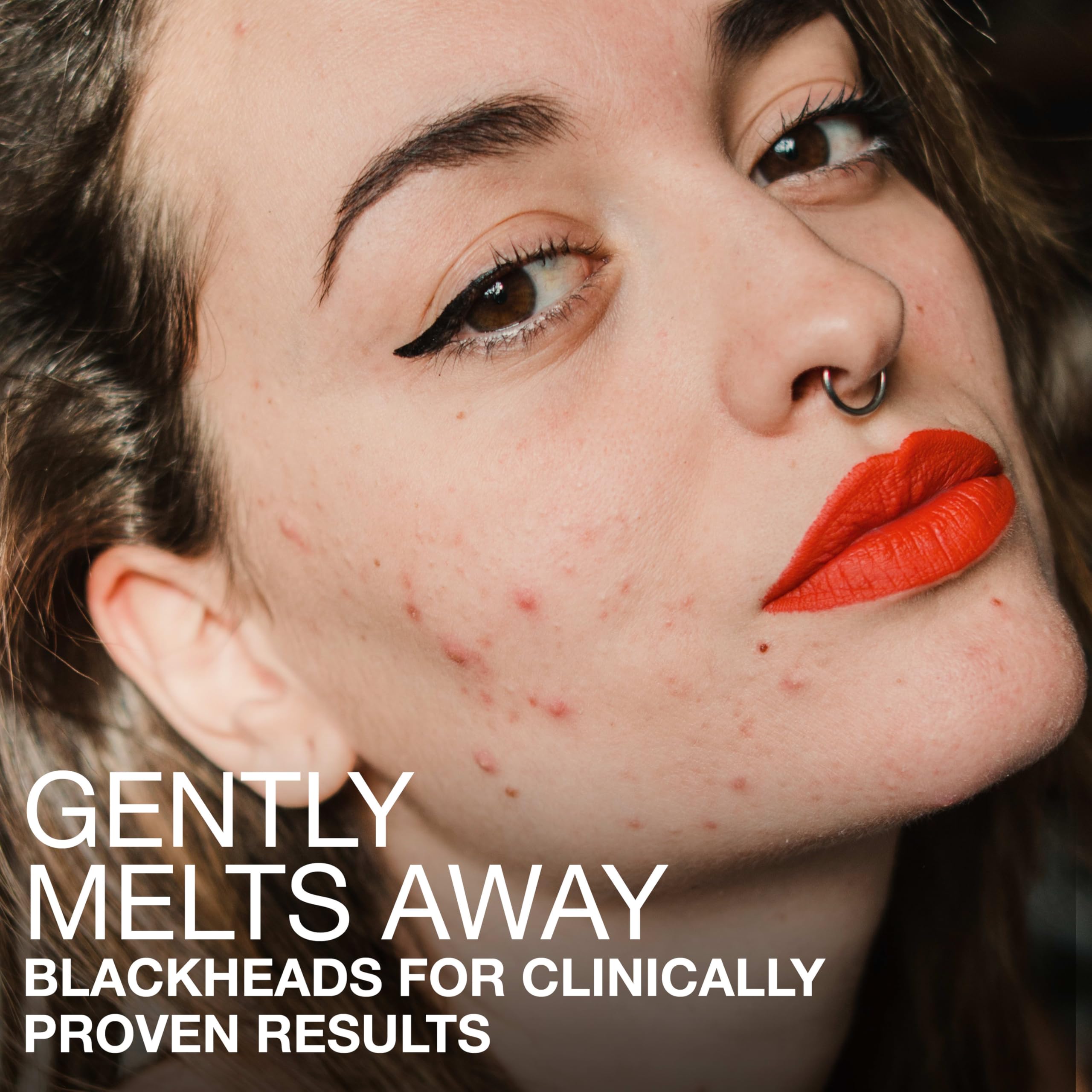 Neutrogena Stubborn Blackheads serum with glycolic and mandelic acid imagery.
