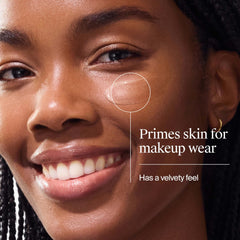 Fragrance-free Neutrogena gel, gentle on sensitive skin for daily protection.