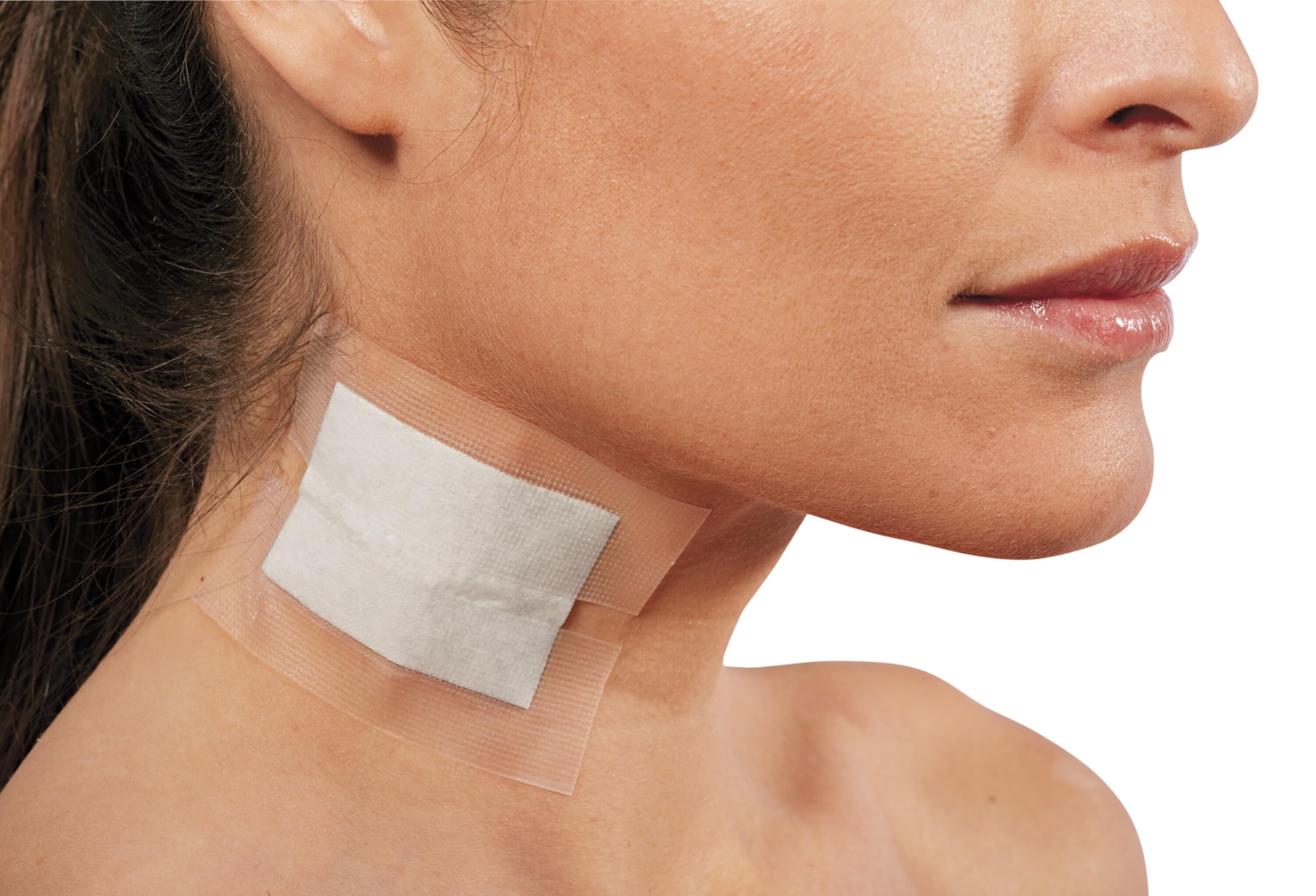 Nexcare Flexible Clear Tape supports wound dressings around joints for flexible protection