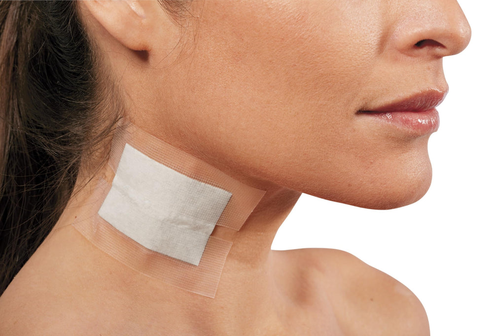 Nexcare Flexible Clear Tape supports wound dressings around joints for flexible protection