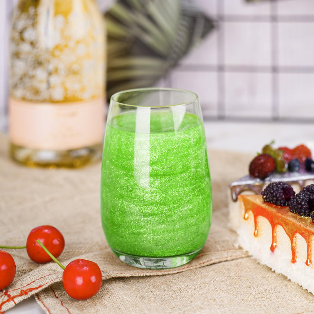 NiHome edible pigment powder improves drink presentation with shimmer