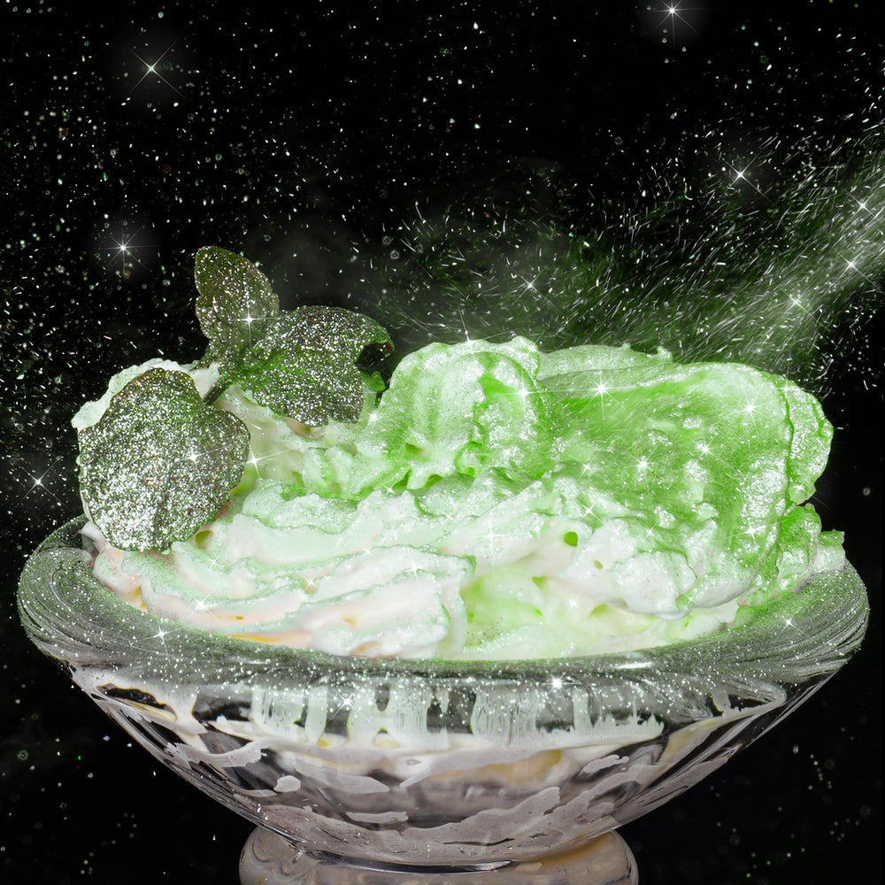 NiHome mica-based glitter additive adheres to wet and dry surfaces
