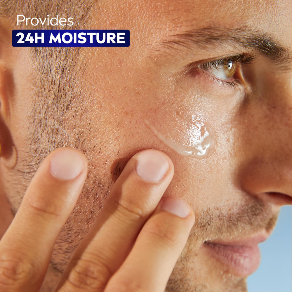 Droplet image showing hydration, emphasizing 24-hour moisture.