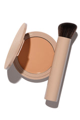 No Makeup Makeup Foundation cream-balm swatch shows buildable coverage for a natural finish.