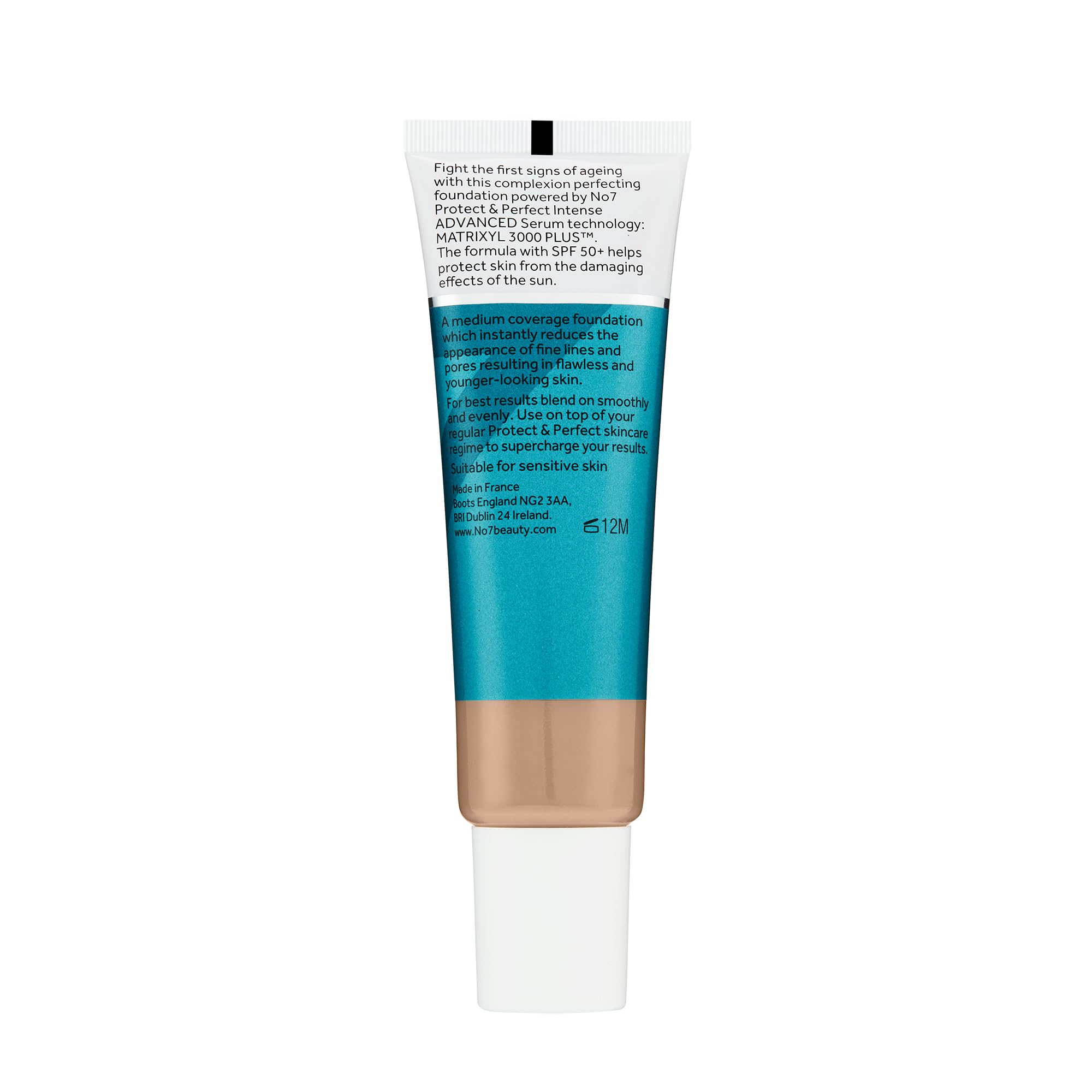 Cool Ivory shade offers an even look with hydration from No7 Protect & Perfect.
