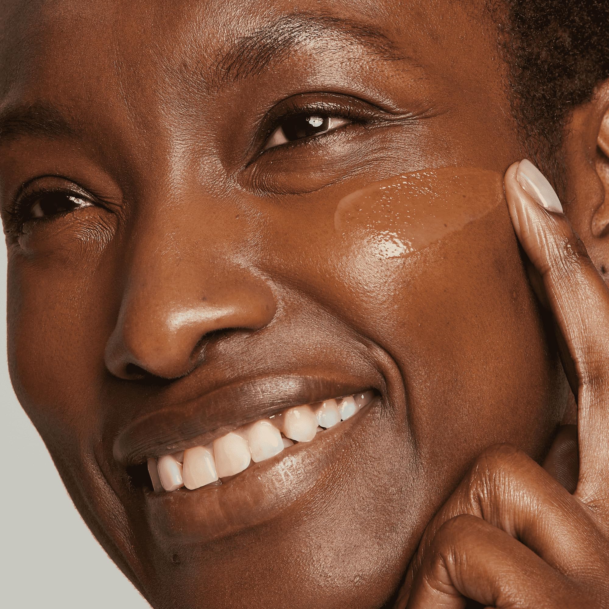 No7 Protect & Perfect Serum swatch reveals silky texture for hydration