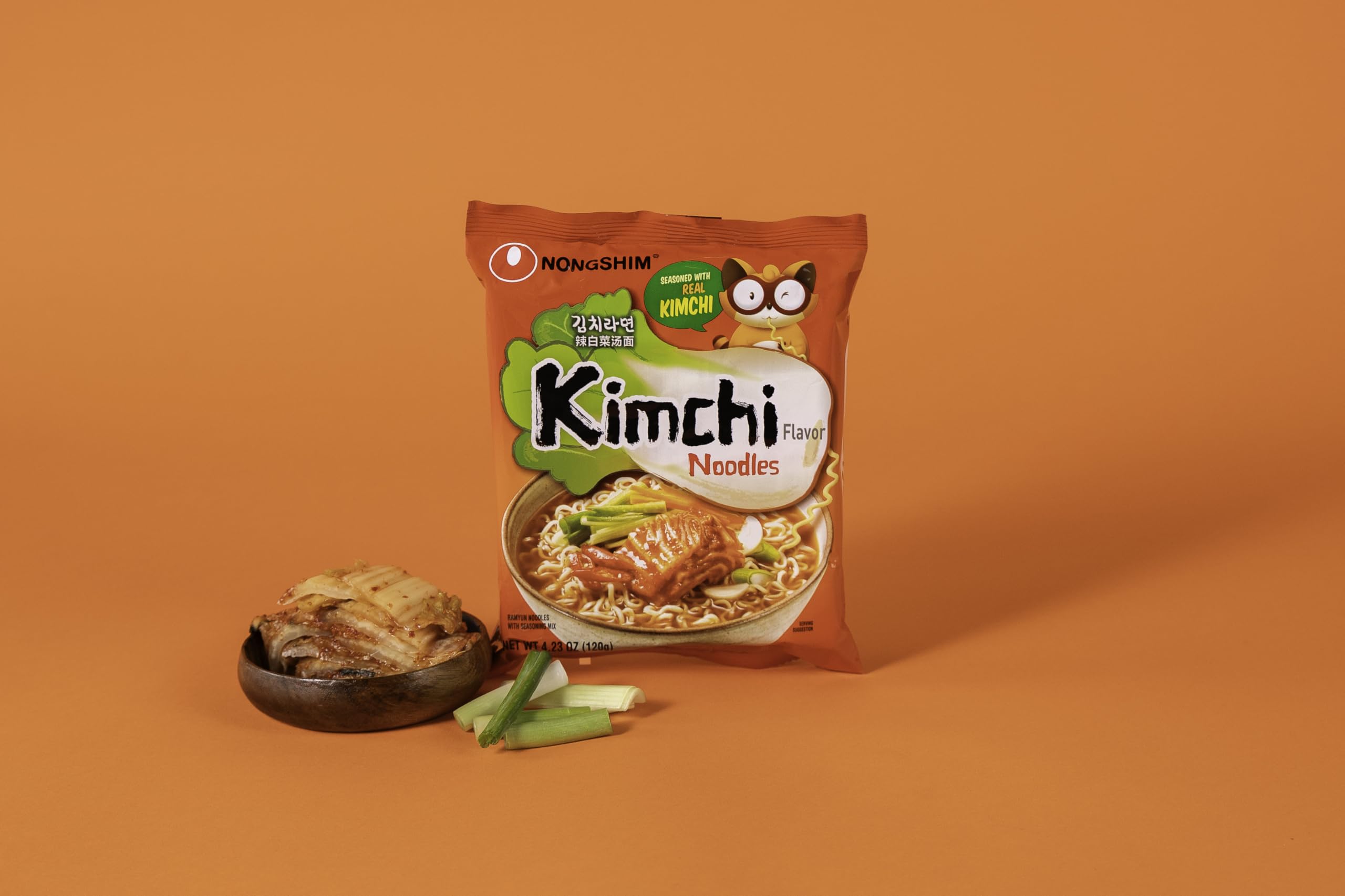 Nongshim Kimchi Ramen bowl-serve portrays ready-to-enjoy meal