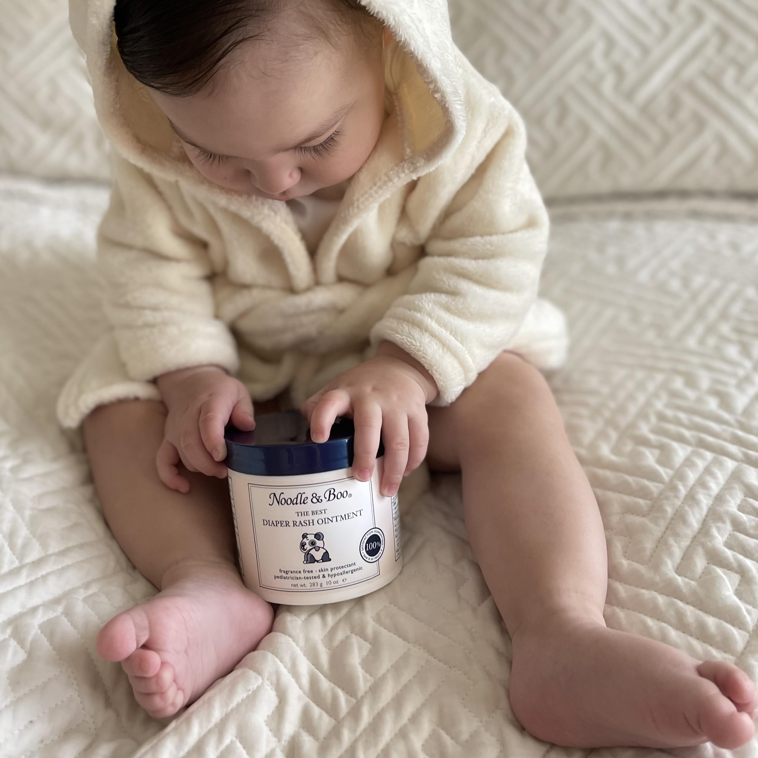 Packaging and seal of Noodle & Boo showing safety for newborns.