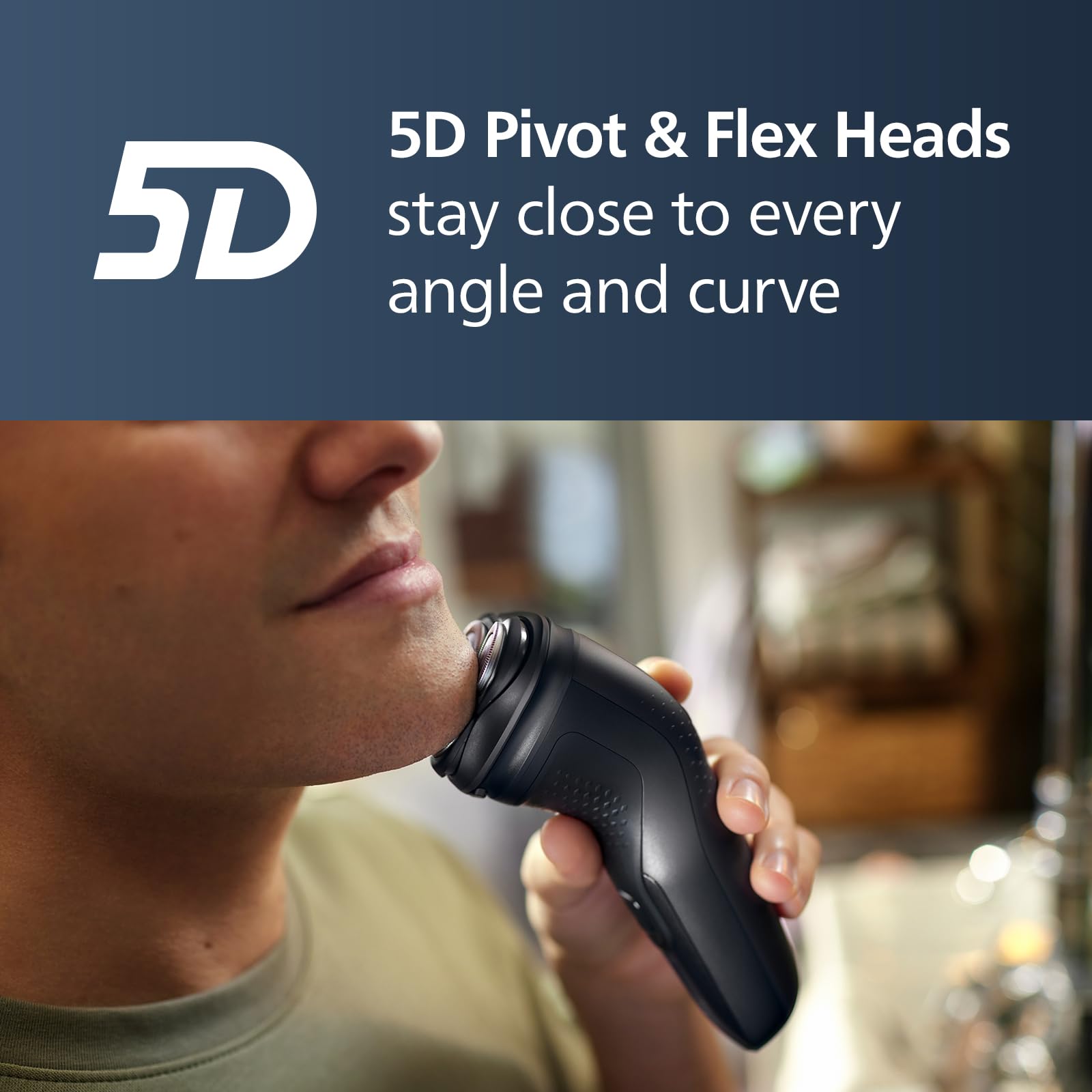 Norelco Shaver 3900 5D flex heads close-up showing adaptable curvature.