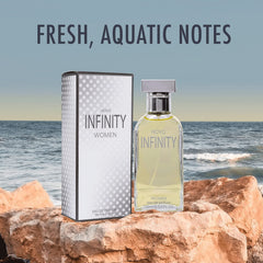 Misting NovoGlow Infinity spray for a refreshing moment