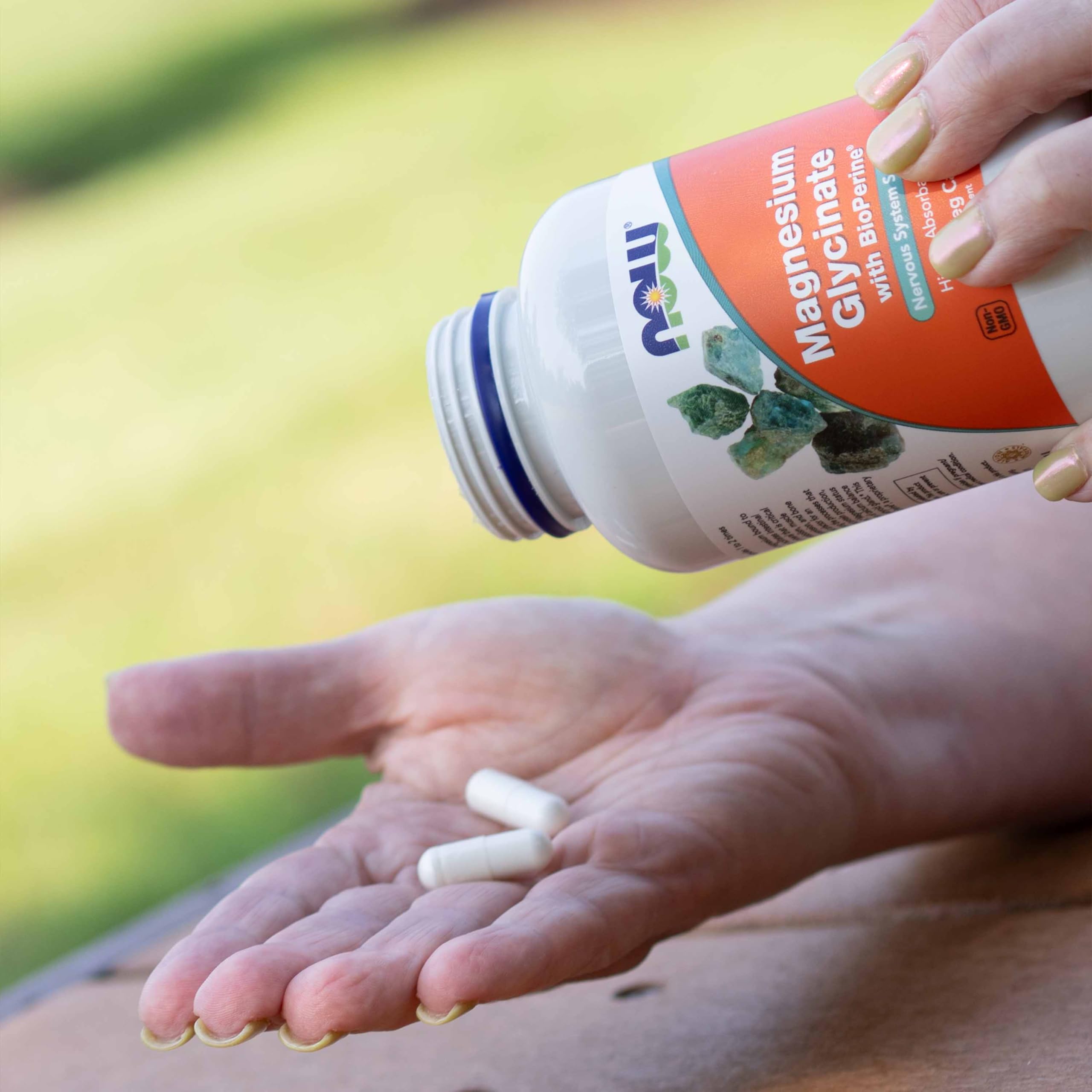 NOW Foods Magnesium Glycinate with BioPerine shown with food to emphasize absorption.